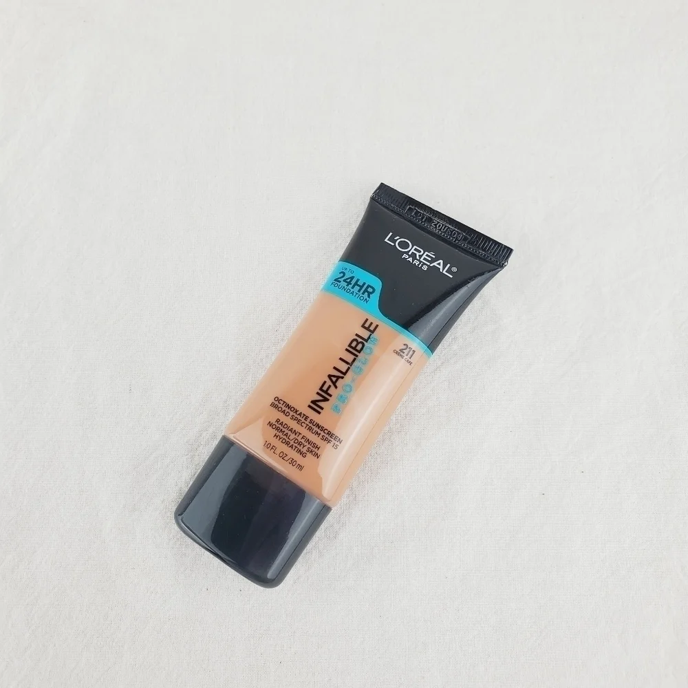 LAST ONE 🔥L'ORÉAL infallible pro Glow foundation 211